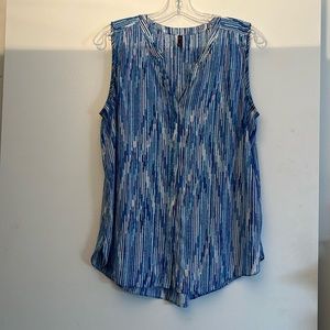 NYDJ sleeveless, button down blouse in shades of blue. Petite large.